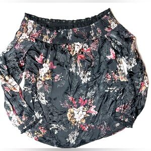 White House Black Market Women’s XS Silk Burnout Sleeve Off‎ Shoulder Style Top